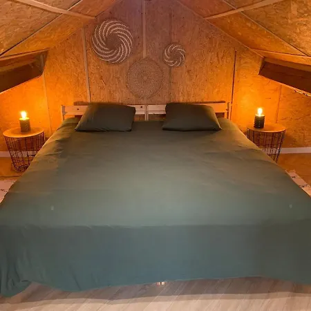 Maison-studio Avec Mezzanine Au Calme, Bien Situee شقة Couëron