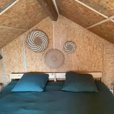 Maison-studio Avec Mezzanine Au Calme, Bien Situee * Couëron